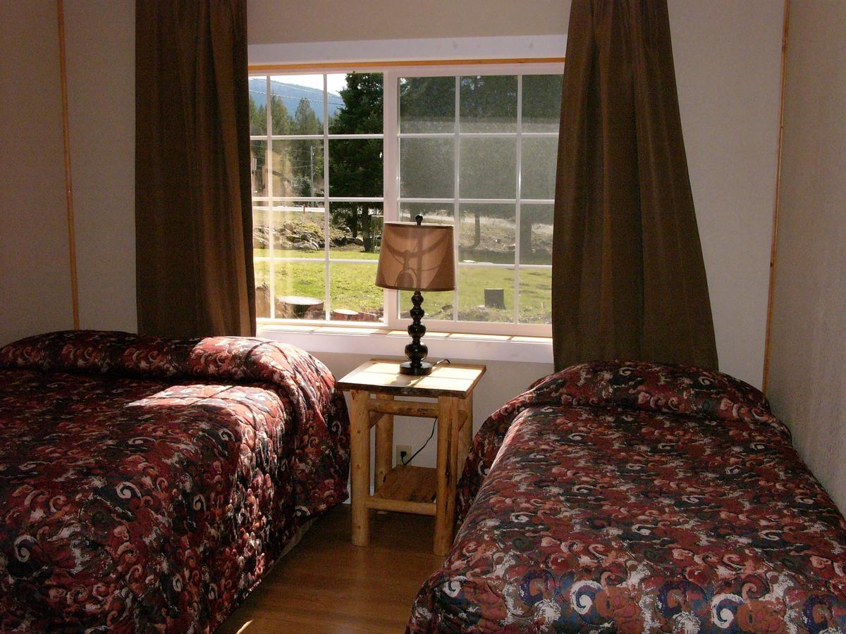 Mountain View Lodge - No Pets Allowed Пакууд Екстериор снимка