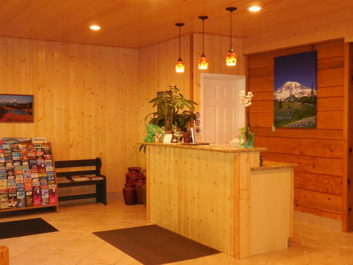 Mountain View Lodge - No Pets Allowed Пакууд Екстериор снимка